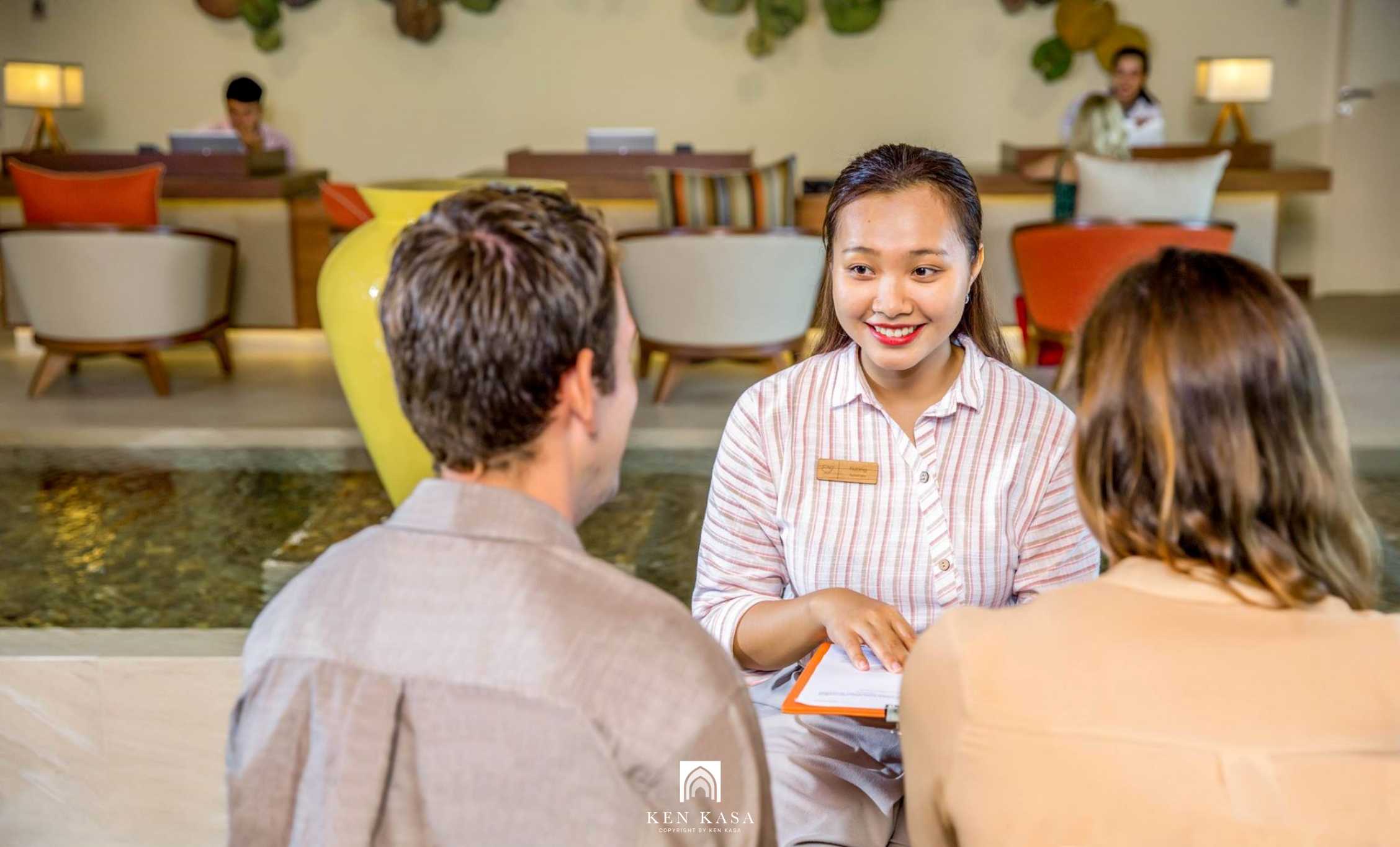 Nh&acirc;n vi&ecirc;n tại Fusion Resort Phu Quoc